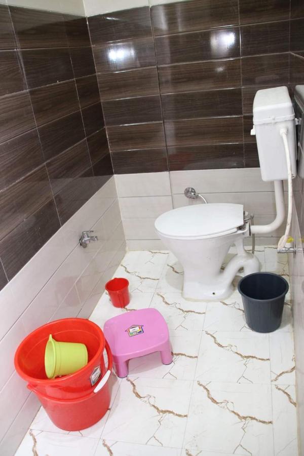 Hotel Shri Ram Bhavan Ayodhya Ngoại thất bức ảnh