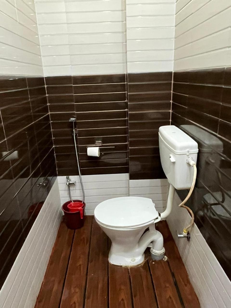Hotel Shri Ram Bhavan Ayodhya Ngoại thất bức ảnh