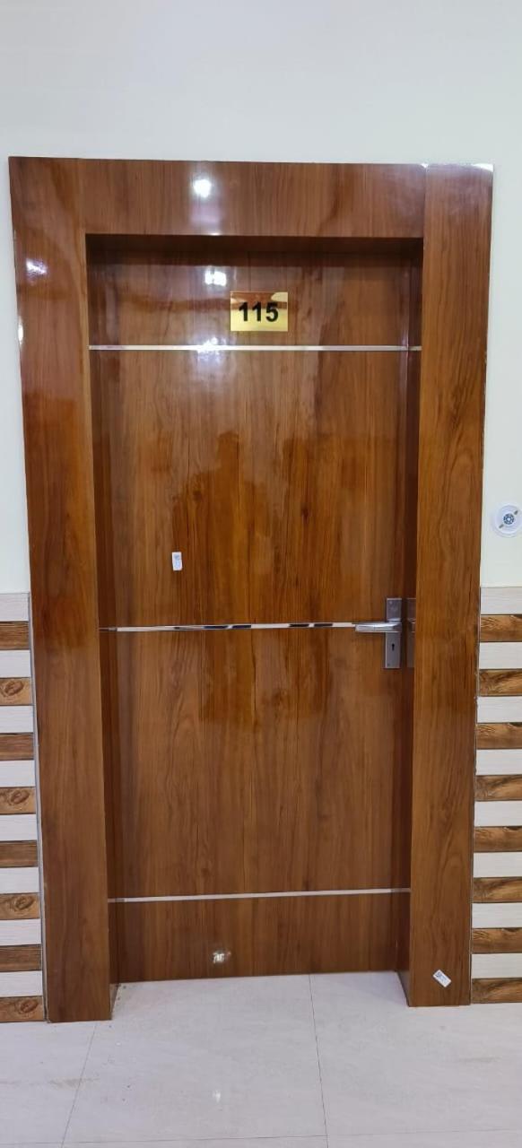 Hotel Shri Ram Bhavan Ayodhya Ngoại thất bức ảnh